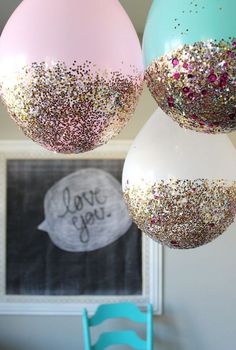 These glitter balloo
