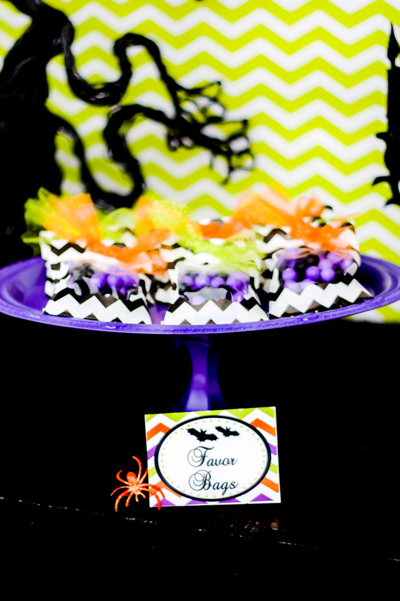 halloween-favor-bags