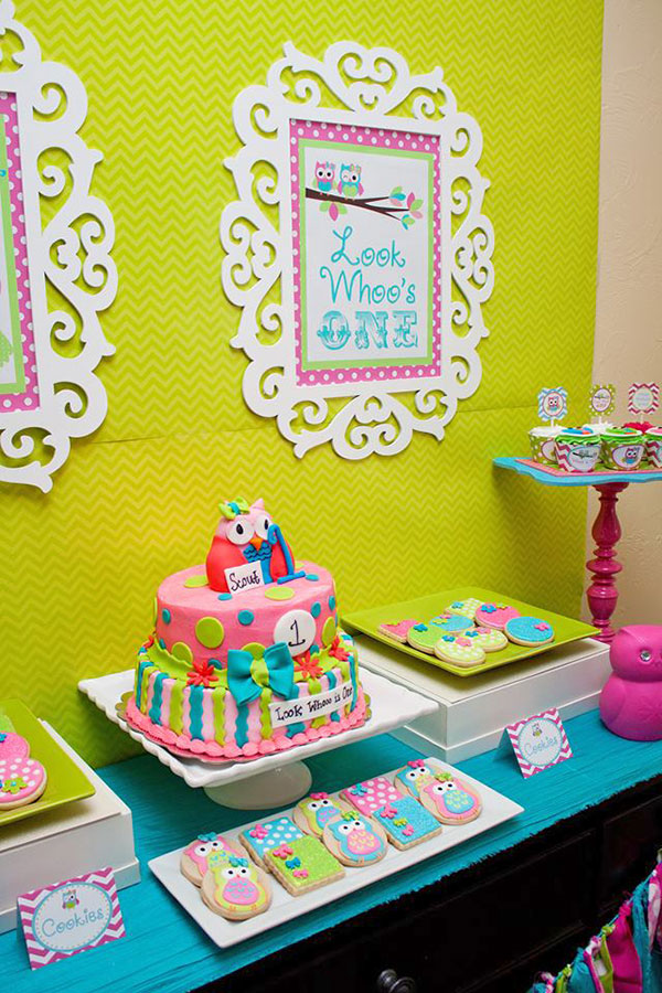 Beautiful-Serving-Table