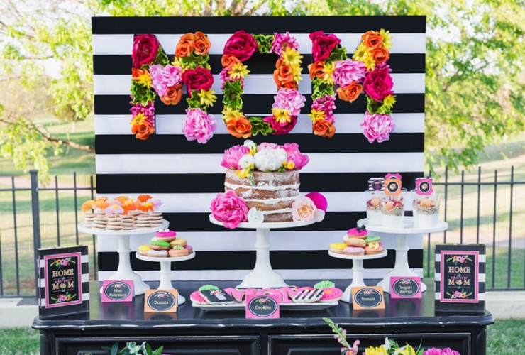 DIY Floral Letters – How To Craft Floral Letters Easily