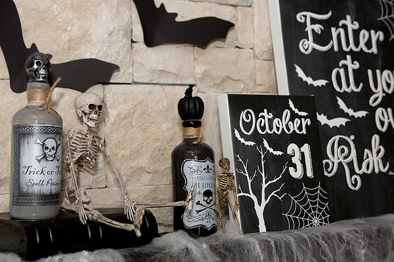 Neutral-Halloween-Mantel