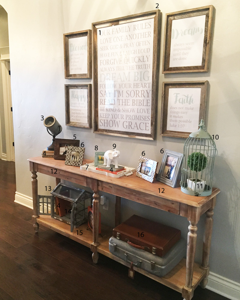 Entry-Way-Table-Decor