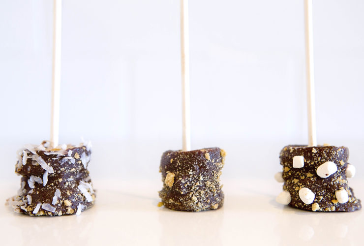 Frozen Banana S’Mores Pops – Marshmallow Pops